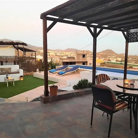 Charming Holiday In Arona With Private Heated Pool *